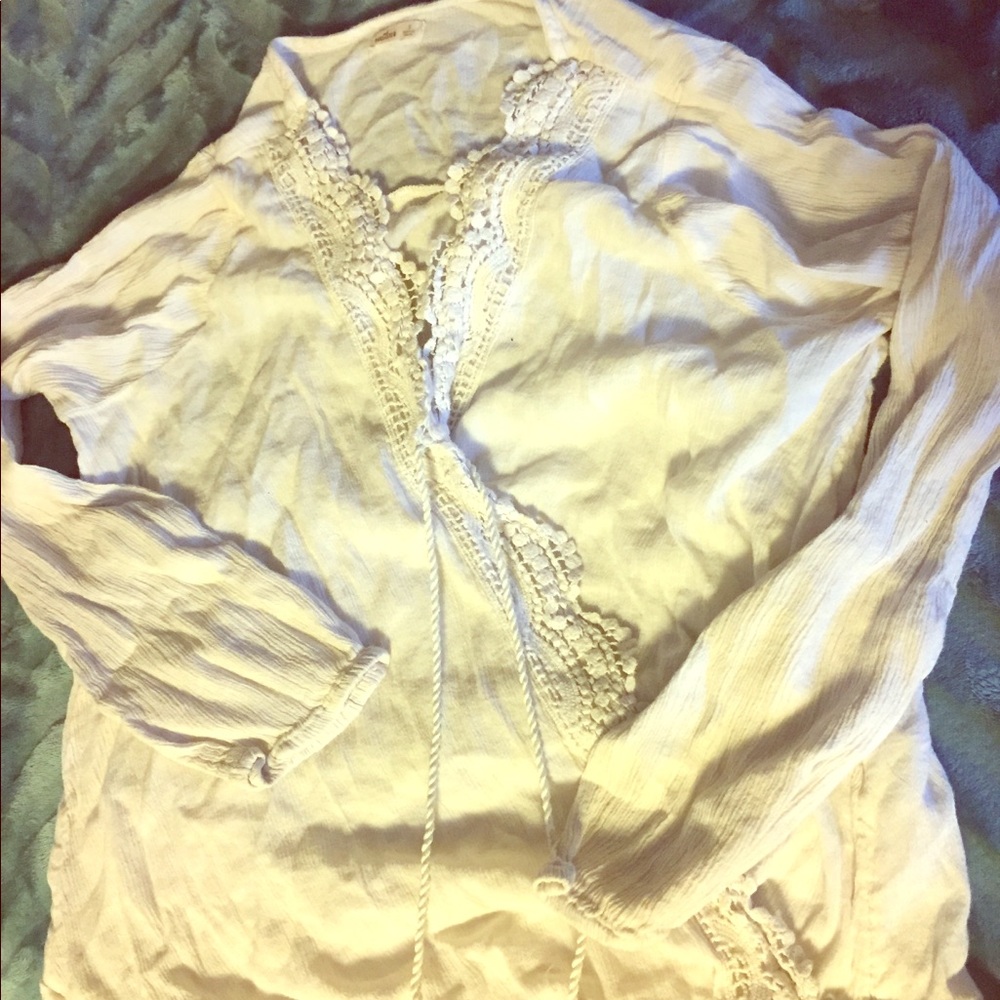 Worn Hollister Off White Layering Shirt